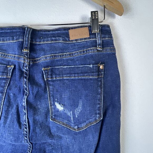 Judy Blue Skinny Fit Size 9 / 29 Button Fly Front Pocket Blue Jeans distressed - Picture 6 of 12